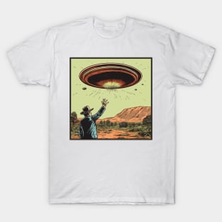 Vintage Comics UFO Encounters UFO Witness Cartoon Vintage T-Shirt